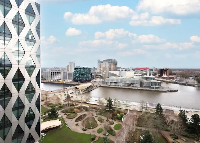 Stylish Mediacity 2bed, Sleeps 6, Amazing Views 맨체스터