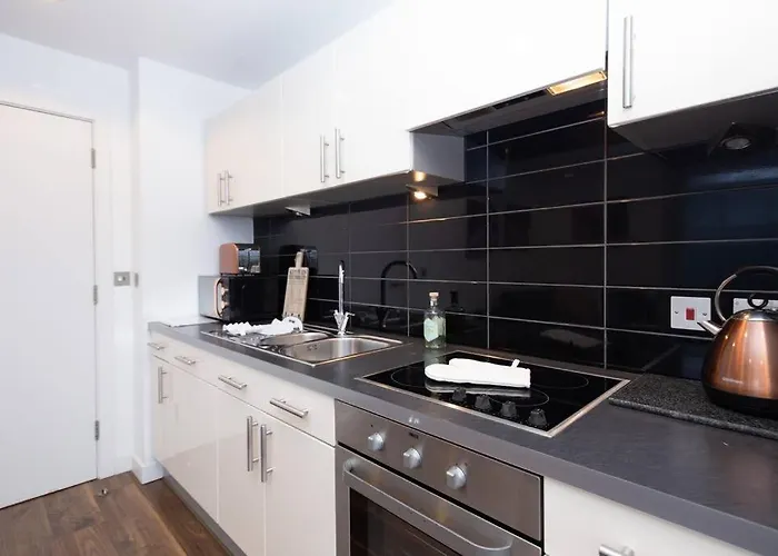 Stylish Mediacity 2bed, Sleeps 6, Amazing Views 맨체스터