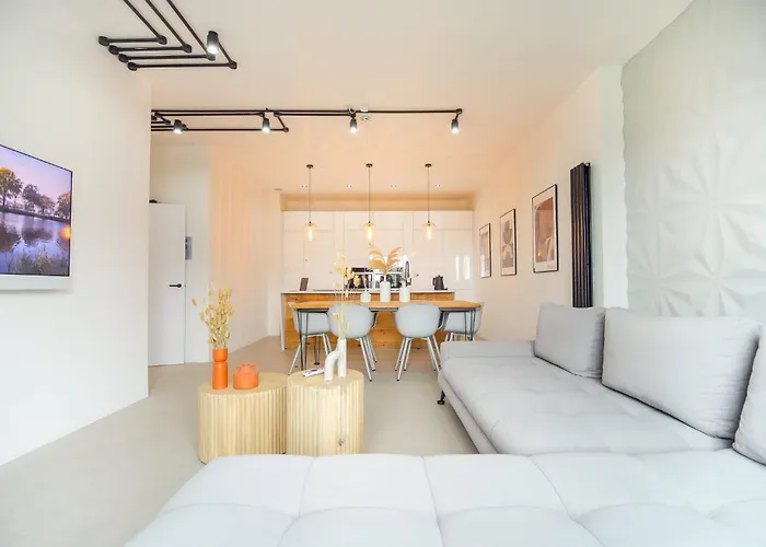 Scandinavian By The Heim