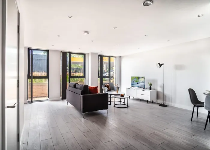 Modern 3 Bedroom Appartement Manchester