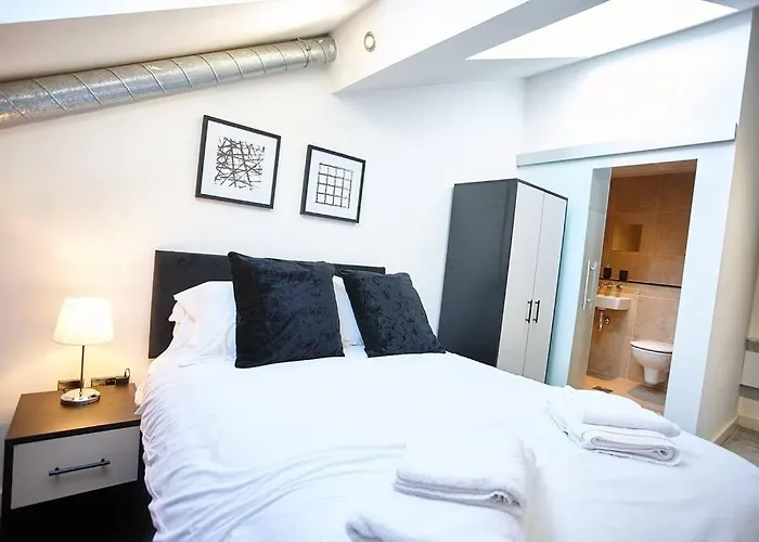 The Garnet Apartamento Mánchester