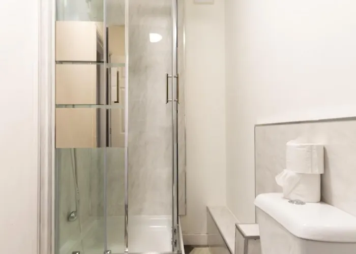 Cosy & Compact In Swinton * Μάντσεστερ