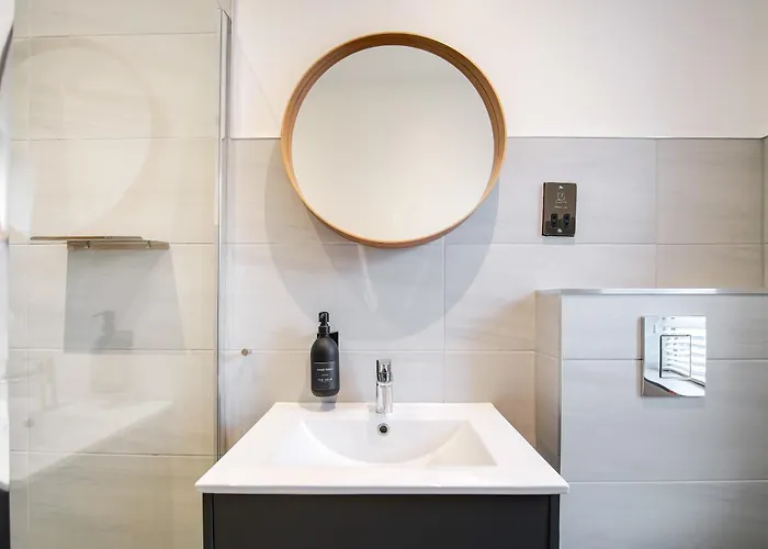 Smithfield By The Heim *