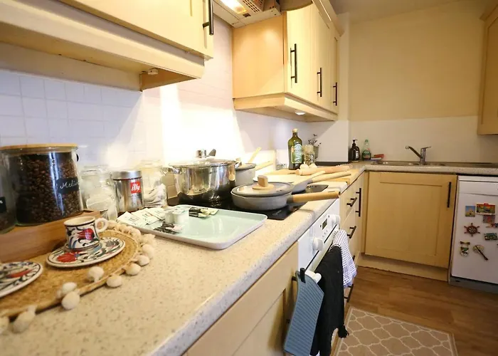 Free Parking X2 Walk To Man - Pass The Keys Daire Manchester