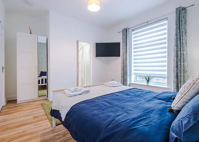 4 Bedroom Victorian House Feriehus *