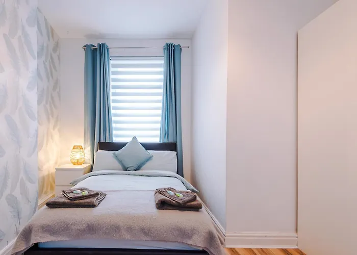 Feriehus 4 Bedroom Victorian House *