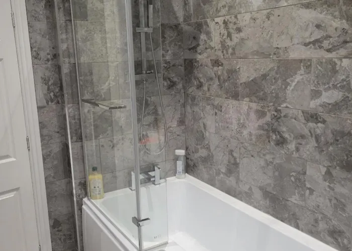 A Single Cosy In 4 Bedroom Habitación en casa particular