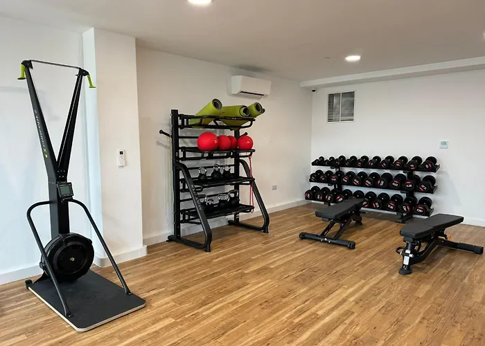 Penthouse Height Flat, View Balcony, Quiet, Free Wifi, Gym & Minimalistic Манчестер