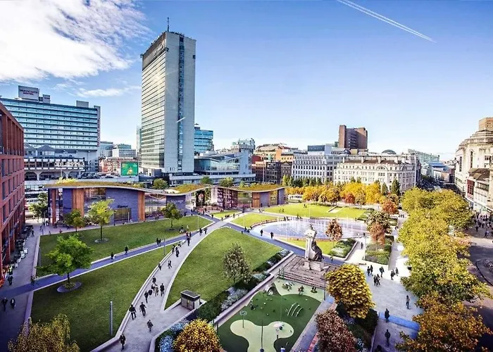 Piccadilly Luxury Three Bedroom