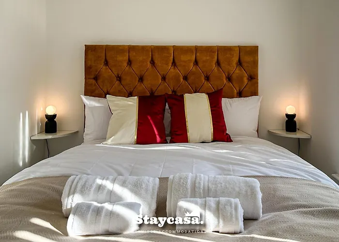 Ashfield Co-living - Private Self-cater Penzion Manchester