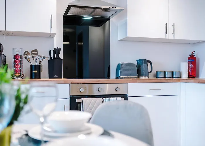 Parking - Lastmindeals - 2bed *