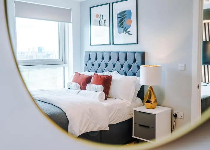 Parking - Lastmindeals - 2bed Lägenhet Manchester