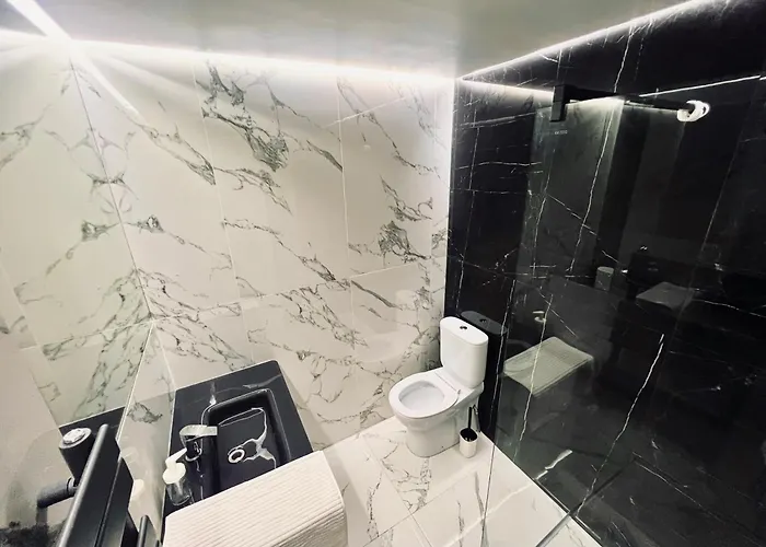 Nirvana Feriehus Manchester