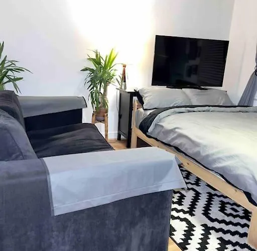 View Large 5br Town House Parking Vakantiehuis