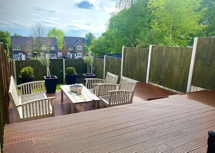 View Large 5br Town House Parking Vakantiehuis *