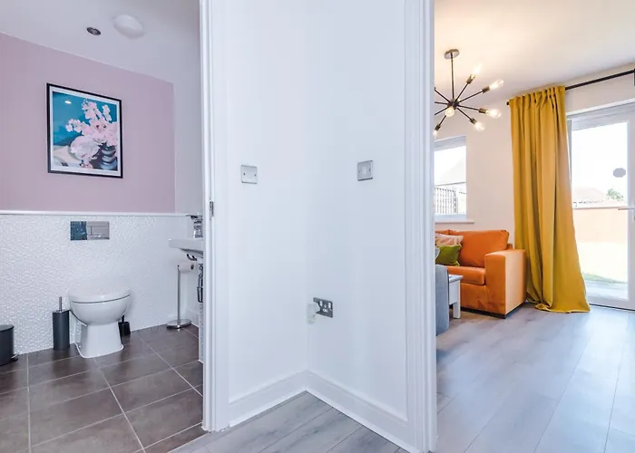 Vila Stunning House In For Business & Leisure - Wi-fi & Parking By Purestay Serviced Manchester