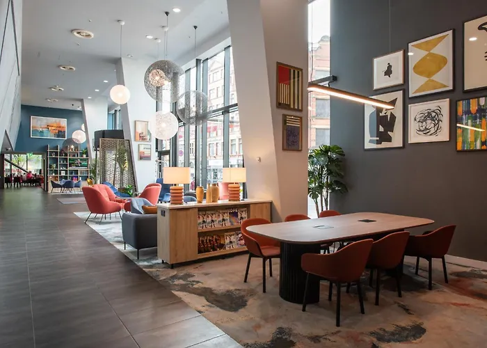 Crowne Plaza Centre By Ihg Hotel