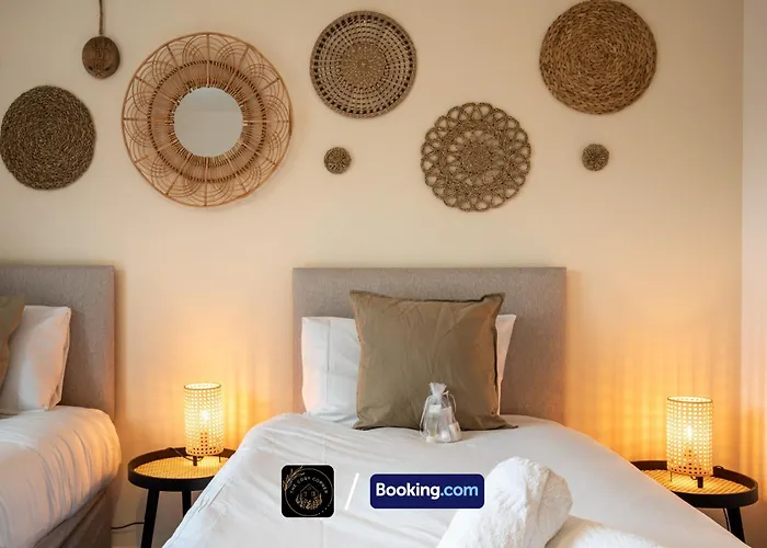 Cosy 4-bed House L Garden L Free Parking L Wifi L Specious L Hosted By The Cosy Corner Nationwide * Μάντσεστερ