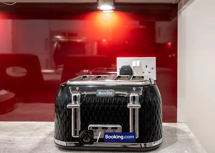 Cosy 3-bed House L Garden L Free Parking L Stretford L Sleeps 7 L Book Today With The Cosy Corner Nationwide Lejlighed Manchester