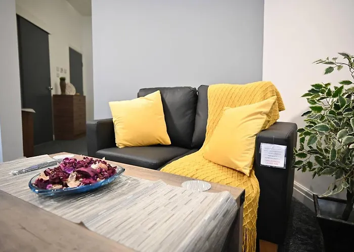 Apartament Spacious Studio Near Christie Hospital *