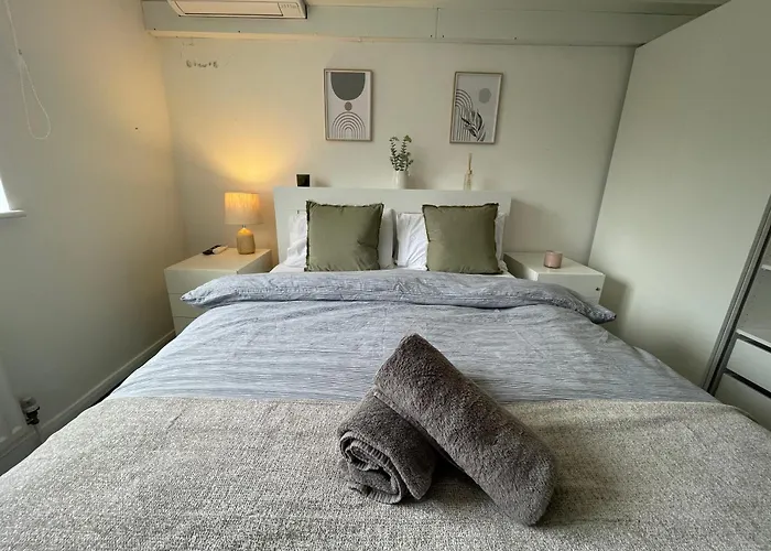 Holiday home Cosy 2-bed House In Ancoats Manchester!