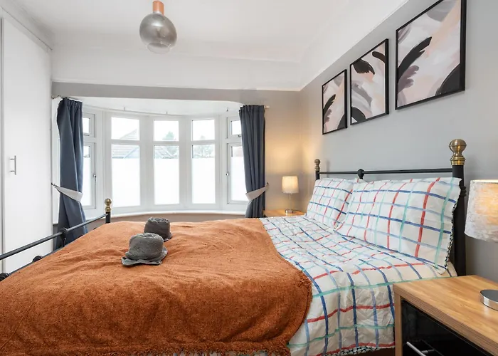 Elegant 3-bedroom Retreat Free Parking Keenzchillz Apartmán Manchester