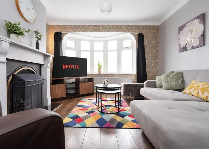 Apartmán Elegant 3-bedroom Retreat Free Parking Keenzchillz Manchester