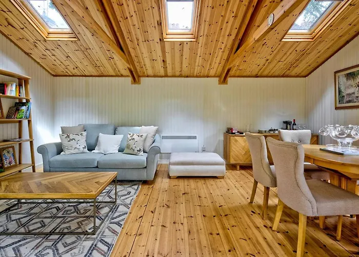 Garden In Hidden Oasis Pass The Keys *