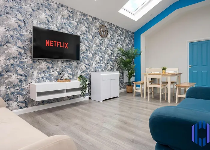 Santorini Blues By Cefas - Free Parking - - Near Airport