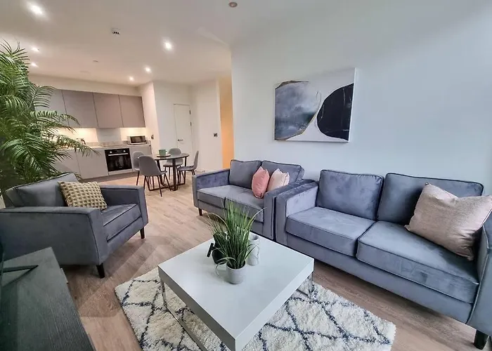 Holiday home Stunning 4-bedroom Townhouse With Free Parking Manchester