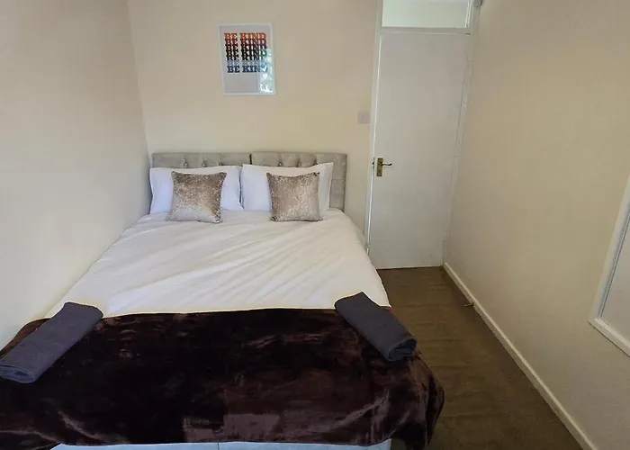 Eastpark 5 Bdrms Walk To O2 Apollo And * 맨체스터