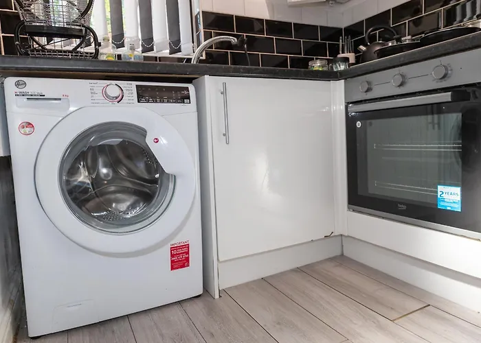 度假居 The Upside Down House Near Coop Live Arena , Etihad And Mcr Centre *