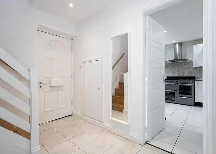 Cosy Retreats Central, Netflix, Free Parking Apartment