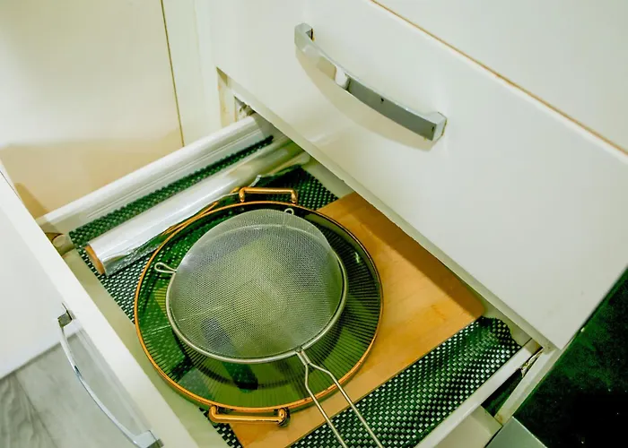 Prázdninový dům The Wynne House - 3 Bedroom Luxury House With 5 Beds & Free Parking Near Centre, And A Walking Distance To The Etihad Stadium & Coop Live Arena