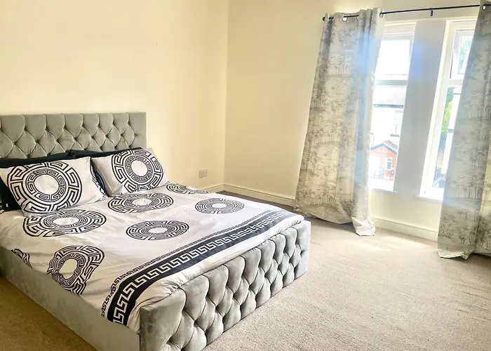 Luxestay - Old Trafford