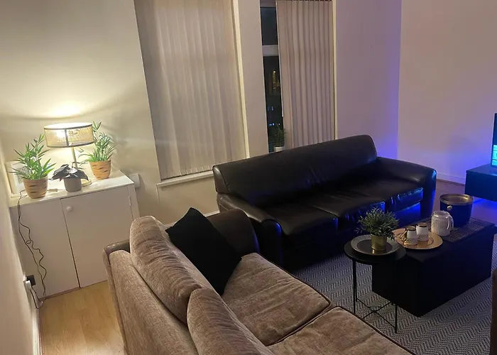 Luxestay - Old Trafford 홈스테이 맨체스터