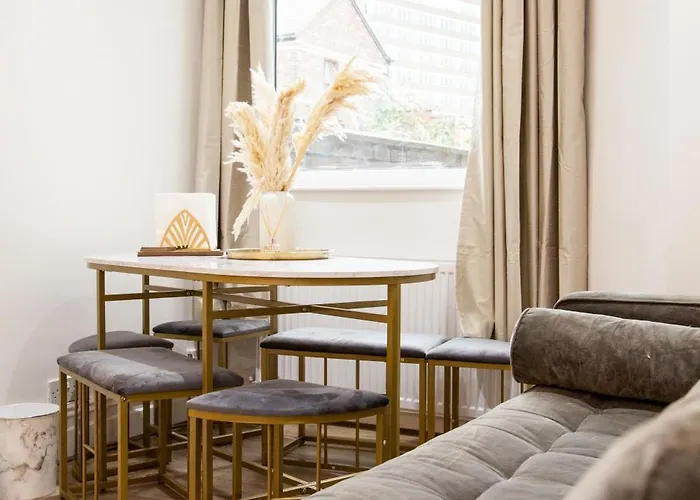 Casa de Férias Entire Luxury In Old Trafford, Next To Mufc