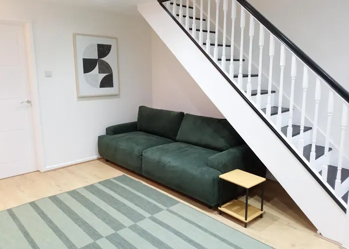 Ferienhaus Live Coop Apartment-entire House With Free Parking And Garden- Etihad Stadium