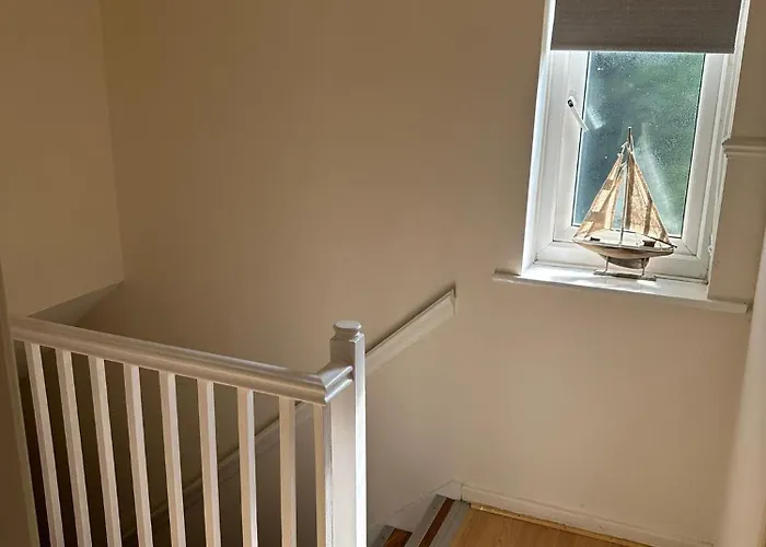 3 Bedroom Close To Stadium And Coop Live *