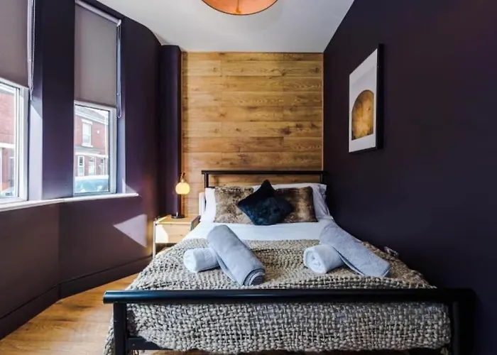 Industrial Design 4 Bed House * 맨체스터