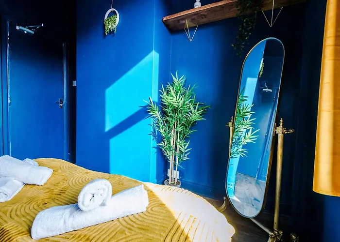 R&r At A Character Victorian 펜션