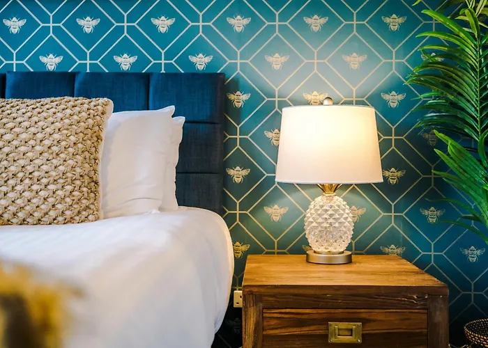 R&r At A Character Victorian * 맨체스터