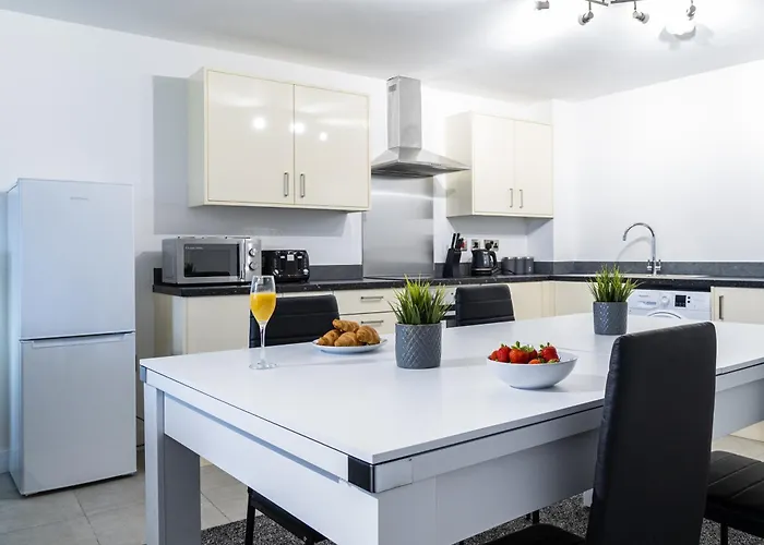 Apartament Spacious Ground Floor Near Old Trafford Stadium