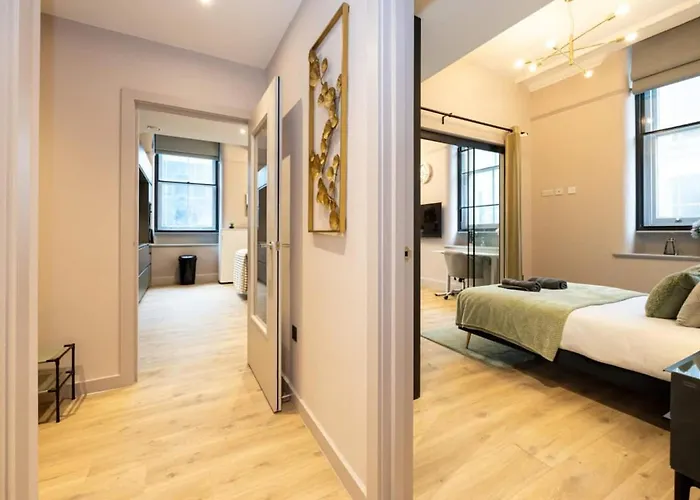 Luxury 2br Apt In City Centre Lejlighed