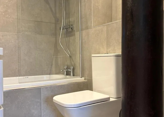 Apartament Apt, Free Parking, Business, Couples & Families