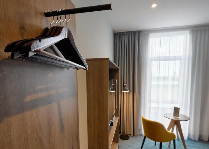 - The Niu, Loom North By Ihg