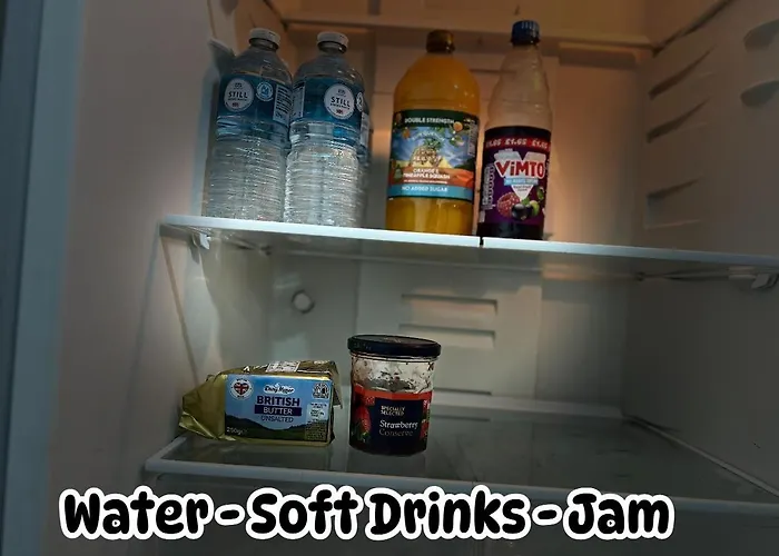 Break - 1 Big Bedroom Sleeps 3 بيت للعطل