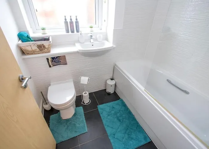 Coop Arena Luxurious Townhouse