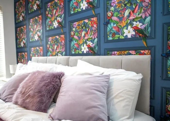 Coop Arena Luxurious Townhouse * Manchester