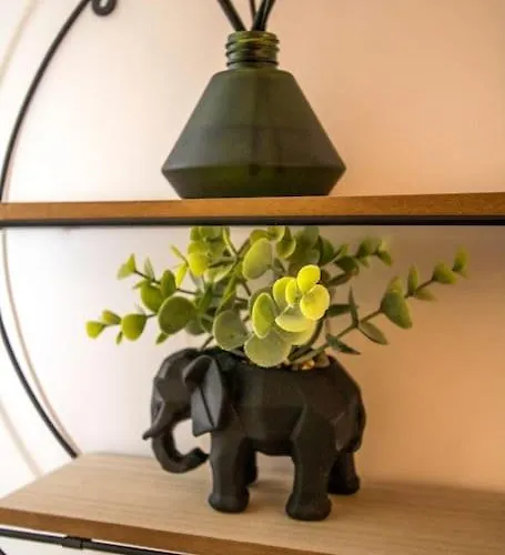 Vakantiehuis Coop Arena Luxurious Townhouse *